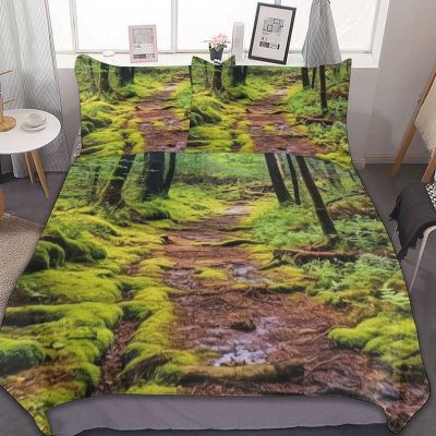 Green Forest Duvet Cover Queen Size, Ultra Soft Microfiber Scenery Bedding Set, 3 Pieces Nature Landscape Pattern Comforter Cover Set with Zipper Closure