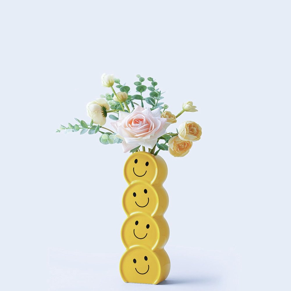 Creative Smiling Face Ceramic Vase Decoration Modern Simple Home Living Room Flower Arrangement Dried Flower Porch Decoration