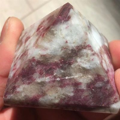 KatLin Natural red Tourmaline Pyramid, Healing Natural Quartz Pyramid Ornaments (Size : 40MM)