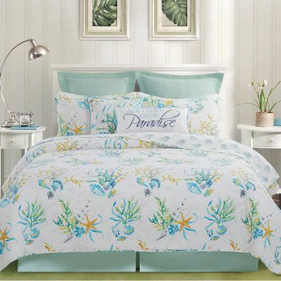 BLACK FOREST DECOR Coral Paradise Quilt Bed Set - Full/Queen