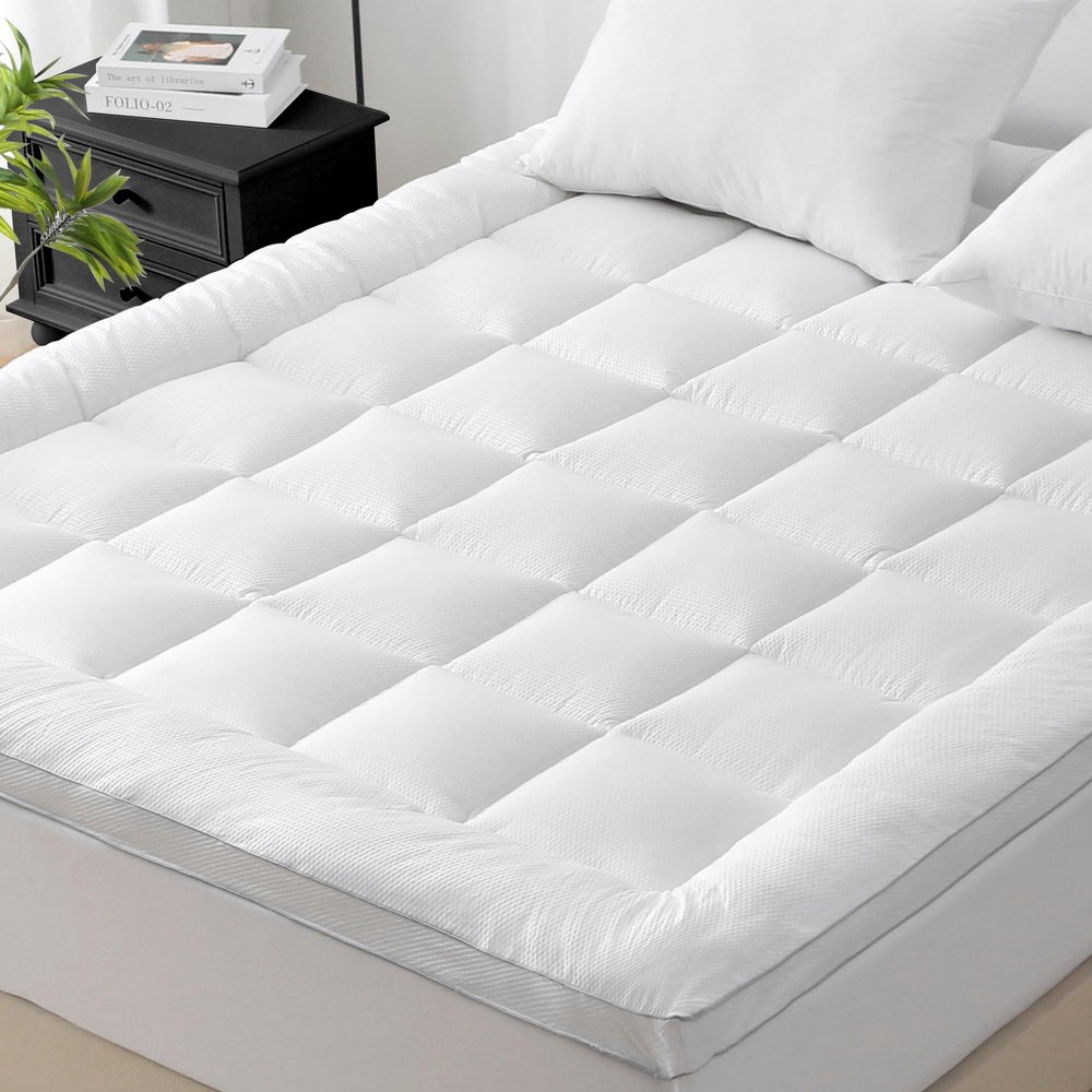 UNILIBRA King Size Mattress Pad Pillow Top Mattress Cover Padded with Down Alternative Filling Quilted Fitted Mattress Protector Streches up 8-22" Deep Pocket Cooling Mattress Topper