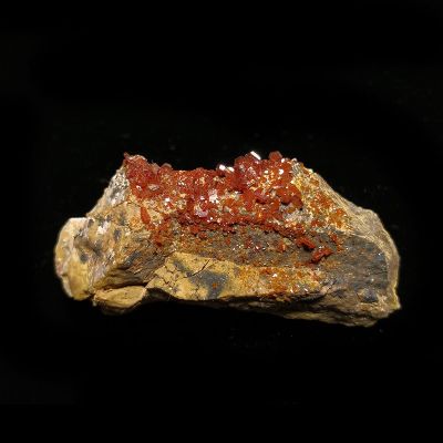 SaDity Natural Crystal Rough 33g A4-6sun Natural Stone Quartz Vanadinite Crystal Specimen from Morocco Home Decoration