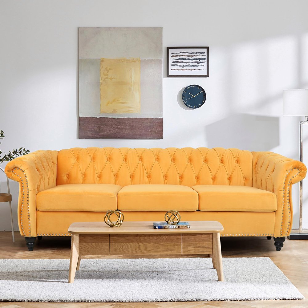affeivul Tufted Velvet Sofas para Sala, Comfy Big Wide Deep Living Room Couch with Armrest, Mid Century Modern Sofa Couch for Bedroom,Office (Yellow Velvet, 3 Seater)