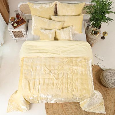Treen Art Custard Yellow Velvet Duvet Cover Set Super King Plus Size 3 Pieces, 1 Duvet Cover 120 x 98 inches with Zipper Closure with 2 Pillow Cases, Bedding Set, Comforter Not Included