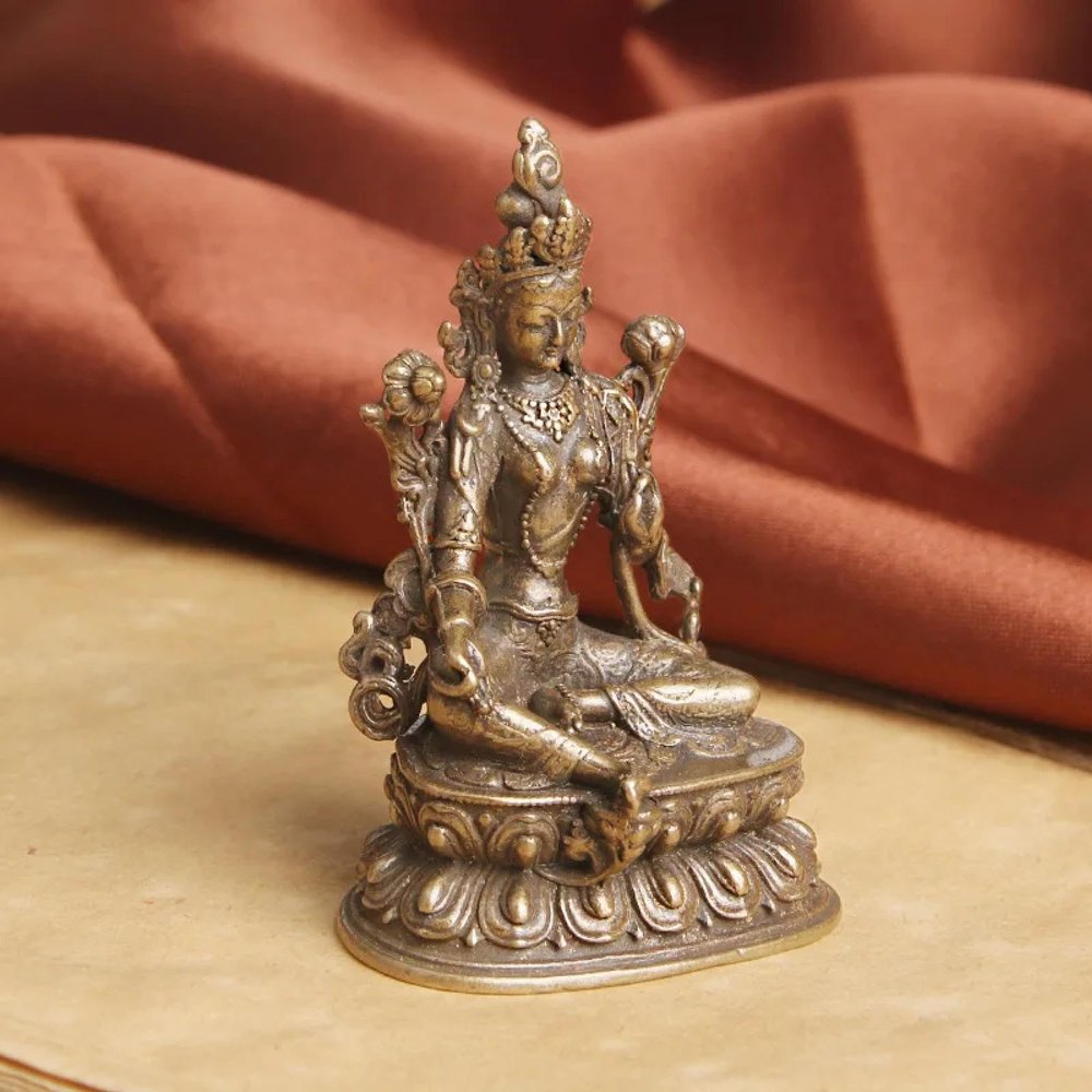 MANGOUSONG Brass Home Decor,5.5x3.8cm Height Green Tara Small Copper Statues Tantric Statues Buddha Statue Buddhism Buddhist Figure Figurine Desktop Craft