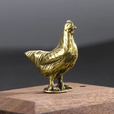 MANGOUSONG Brass Home Decor,2.9x2.6cm Solid Brass Animal Hen Figurines Miniature Tea Pet Funny Chicken Crafts Collection Desktop Small Ornament Home Decor Accessories