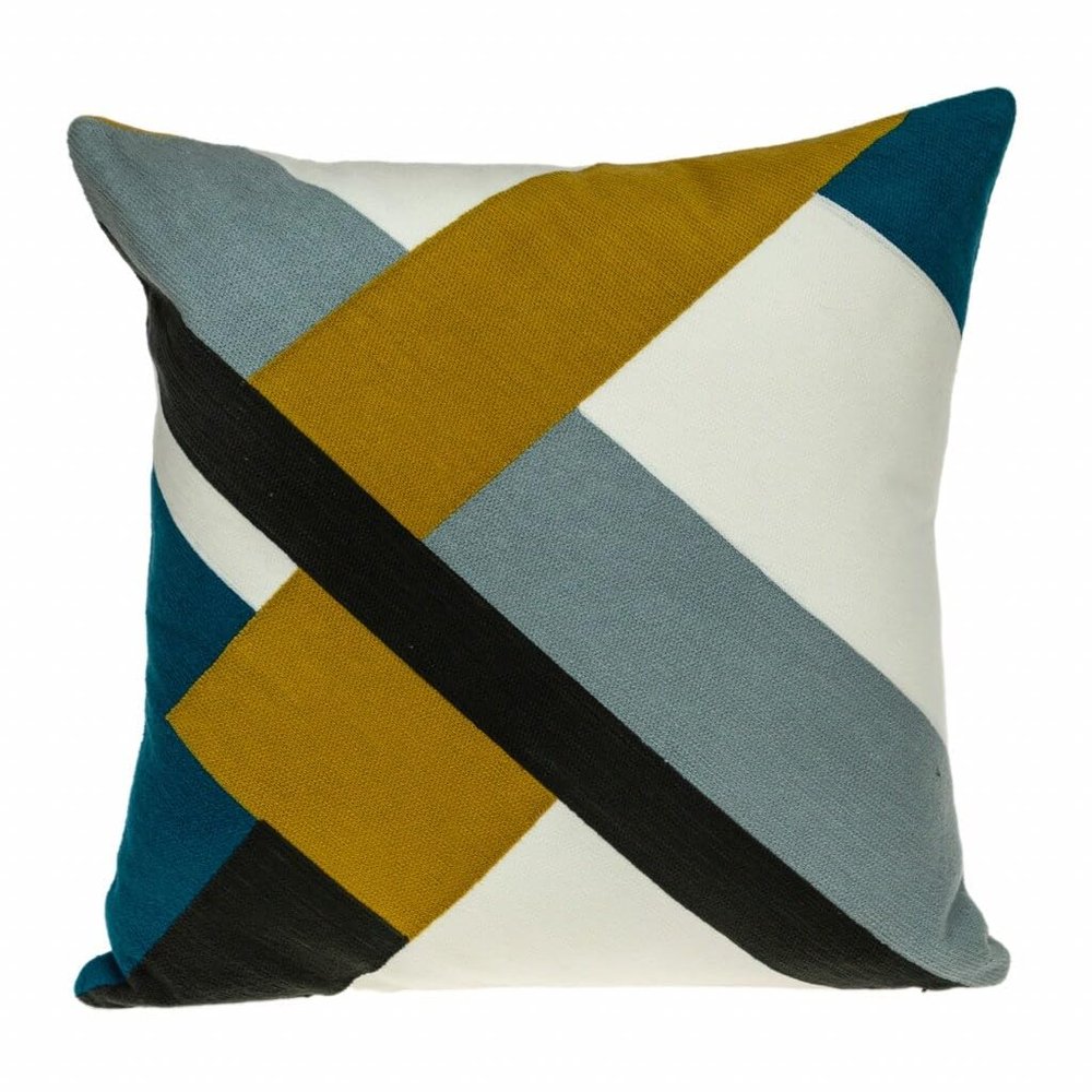 Bed Bath & Beyond 20" X 20" Black and Brown Geometric Zippered 100% Cotton Throw Pillow