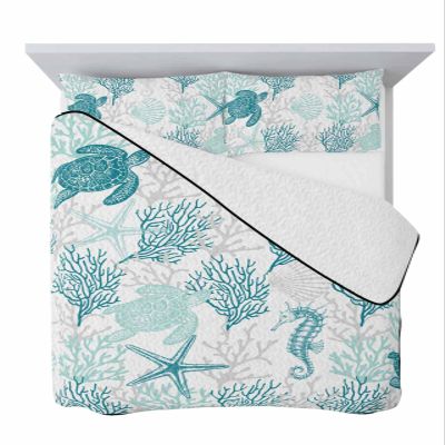 IDOWMAT Twin Quilt Bedding Set Lightweight Summer Quilt Twin Size Summer Turtle Coral Shell Starfish Green Bedspreads(68x86in) Soft Coverlet for All Seasons,3Piece(1 Quilt,2 Pillow Shams)
