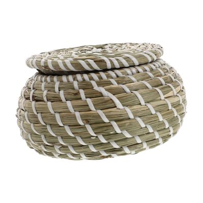 OFFSCH Seagrass Woven Desktop Storage Box with Lid Medium Organizer for Keys Snacks and Items Decorative Basket for Home Tabletop Use