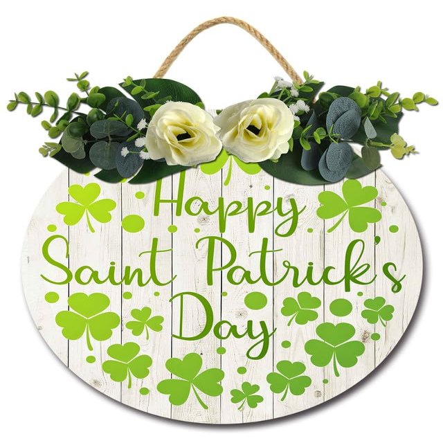 FemiaD Happy St. Patrick's Day Door Sign St. Patrick's Day Deco,Shamrock Clover Wooden Sign 12inch Round Wood Wreath Hanging St.Patrick's Day Decoration for Wall Rustic Farmhouse Porch Decor