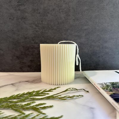 Ribbed Pillar Candle, Custom Color, Hand-Poured Soy Wax Candle, Aesthetic Scented Candle, Decorative Candle, Wedding Candle (Macintosh Apple, 4 * 2.5 inch)