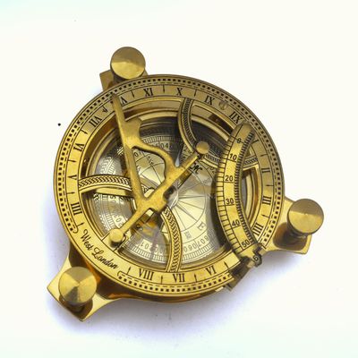 Classic Sundial with Built-in Compass - Handcrafted Timepiece for Outdoor Navigation and Timeless Beauty (2" Inch)