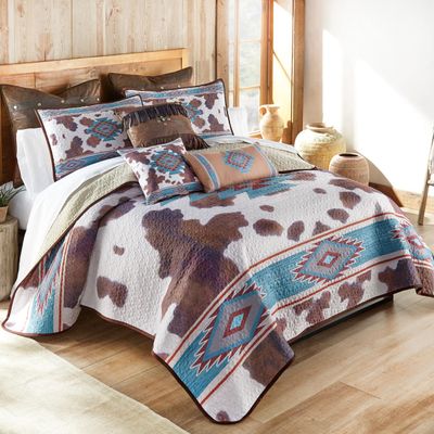BLACK FOREST DECOR Aztec Cowhide Twin Quilt Set - Lightweight, Southwest Style Bedding with Cowhide and Geometric Patterns, Includes Quilt and Sham, Machine Washable