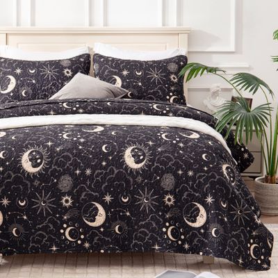 EXQ Home Quilt Set King Size Black Print 3 Piece,Lightweight Soft Coverlet Modern Style Sun Starry Pattern Bedspread Set(1 Quilt,2 Pillow Shams)