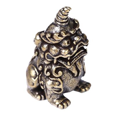 MUCKLILY Brass Kylin Sculpture Elegant Chinese Desktop Decoration Ornament for Home and Office Design Classic Antique Style Adornment