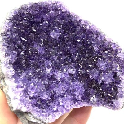 FVJKNWTY 1pc Natural Crystal Geode Amethyst Cluster Free Form for Stones Room Decoration