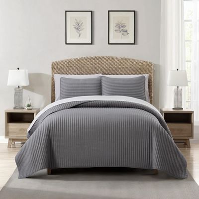 Stratford Park 7 Piece Quilt Set King Size, Solid Color, Gray Lightweight Bedspread Set, Matching Pillow Sham, Fitted Sheet, Flat Sheet, Pillow Case