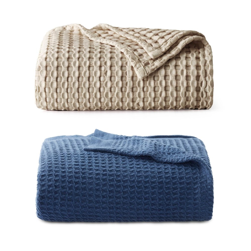 Bedsure Bundle of Cotton Waffle Blanket Taupe and Navy King