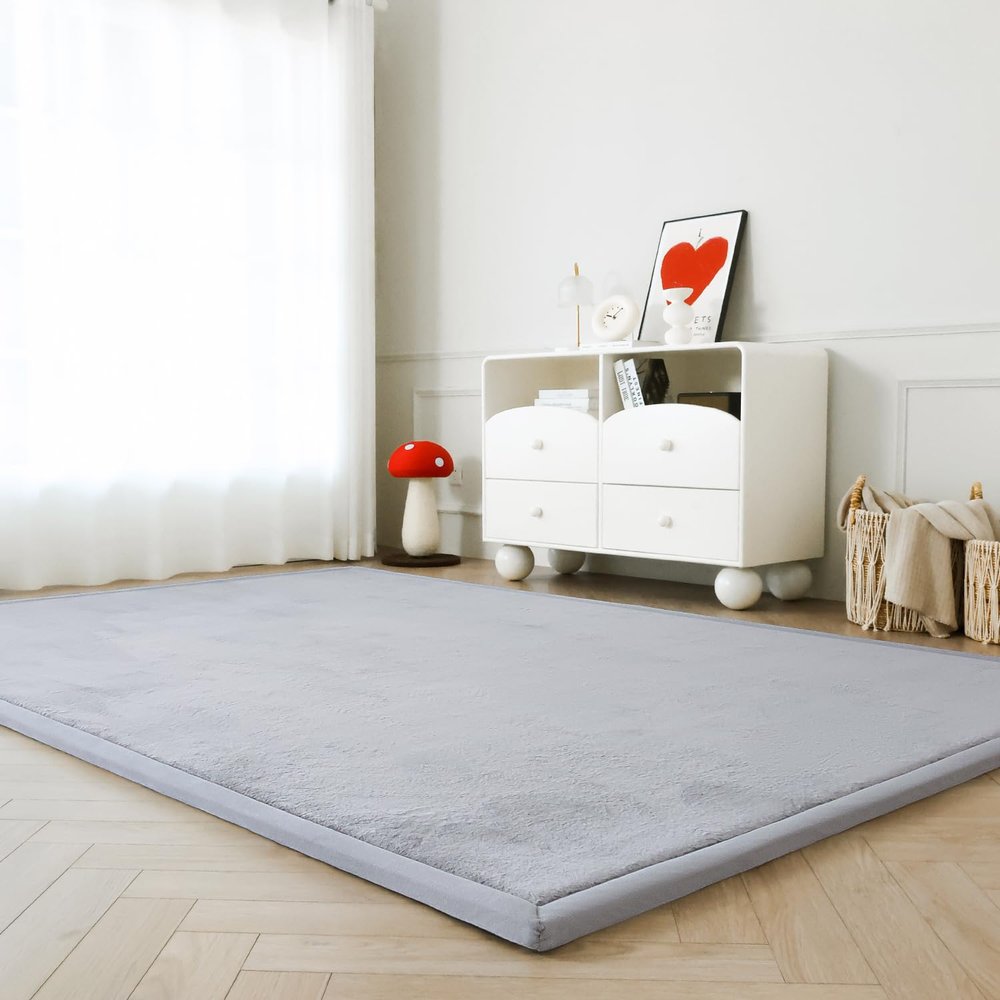Loartee Faux Rabbit Fur Rug - 1.18" Thick Soft Fluffy Area Rug, Non-Slip Memory Foam Crawling Mat, Light Gray, 78"x78"