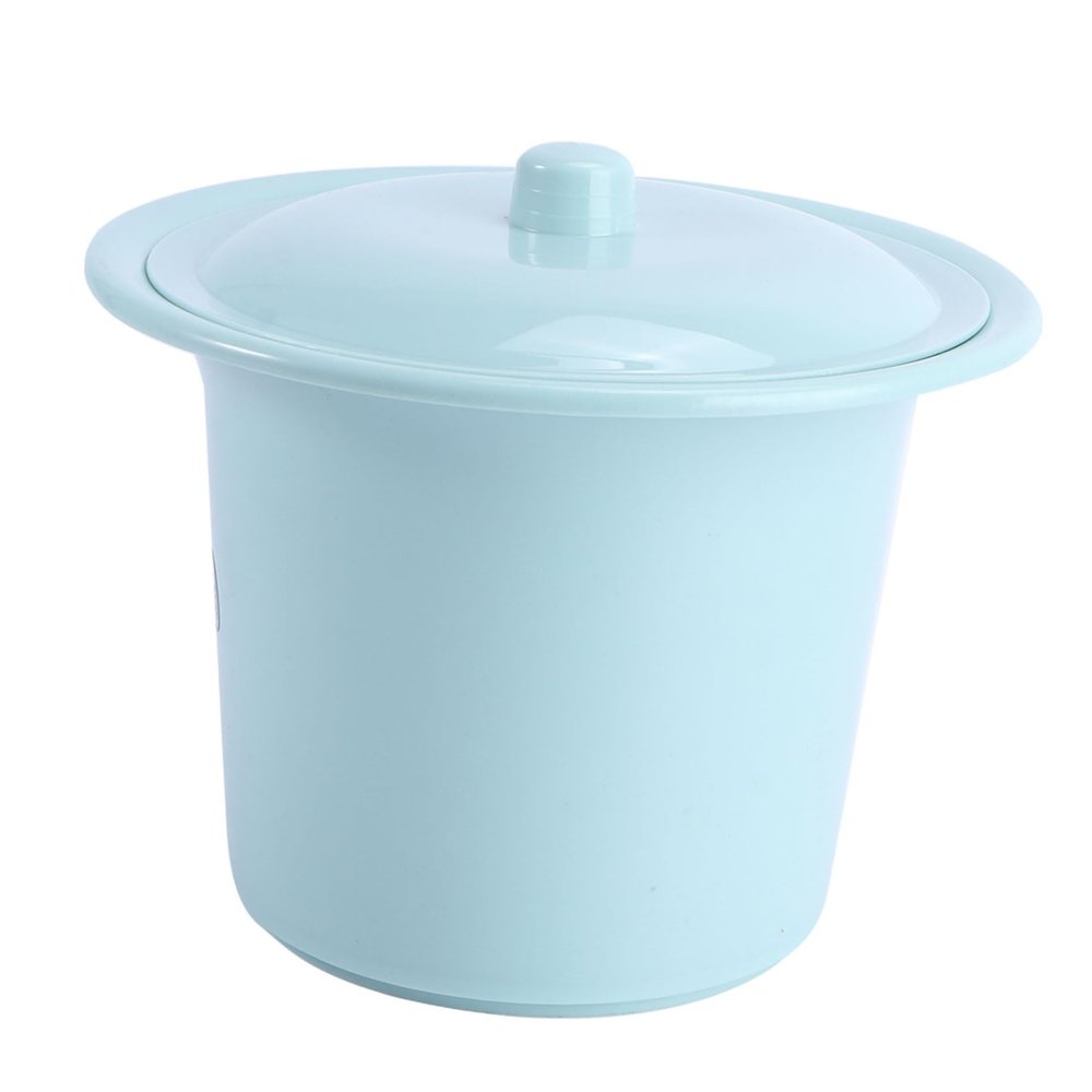 FOMIYES Portable Plastic Spittoon with Lid for Boy Girl and Elders Lightweight Bedpan for Indoor and Outdoor Use Compact Design for Sealed to Prevent Odors