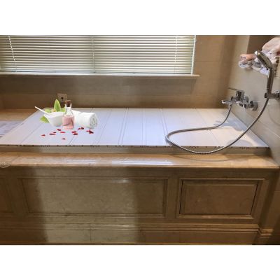 Bathtub Tray PVC Bathtub Cover Bathtub Insulation Board, Folding Dust-Proof Cover Bathtub Tray Bathtub Insulation Cover Bath Lid Shutter Bath Lid, Bearing 40kg Multifunctional (Color : White, Size :