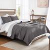 Exclusivo Mezcla Ultrasonic Reversible Full Queen Quilt Bedding Set and Lightweight Reversible Queen Comforter Set Bundle view 3