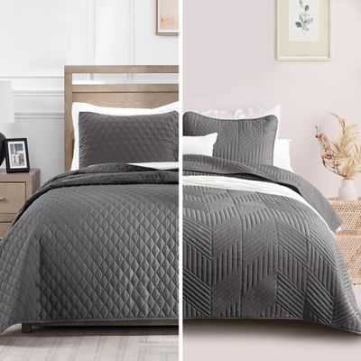 Exclusivo Mezcla Ultrasonic Reversible King Quilt Bedding Set and Modern Geometric Quilt Set Bundle