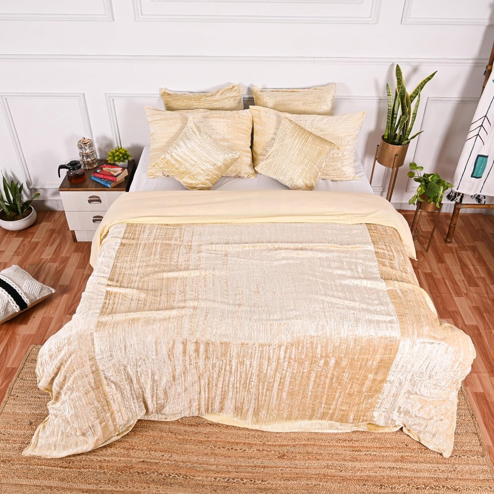 DecorAvenue Ultra-Luxe Crushed Velvet Duvet Cover, Boho Bedding UO Comforter Bedding Donna Cover,3 Pc Duvet Set, Velvet Bedding Set(Custard Yellow,UK Single 135 x 200 Centimeters)