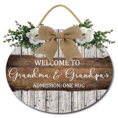 FemiaD Welcome Sign Grandma & Grandpa's House Wood Sign 11inch Round Wood Door Hanging Plaque Decor, Home Farmhouse Rustic Wreath Door Decor for Home
