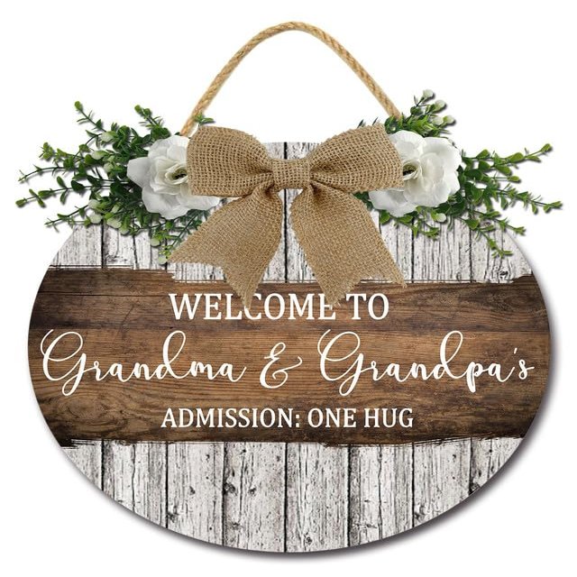 FemiaD Welcome Sign Grandma & Grandpa's House Wood Sign 11inch Round Wood Door Hanging Plaque Decor, Home Farmhouse Rustic Wreath Door Decor for Home