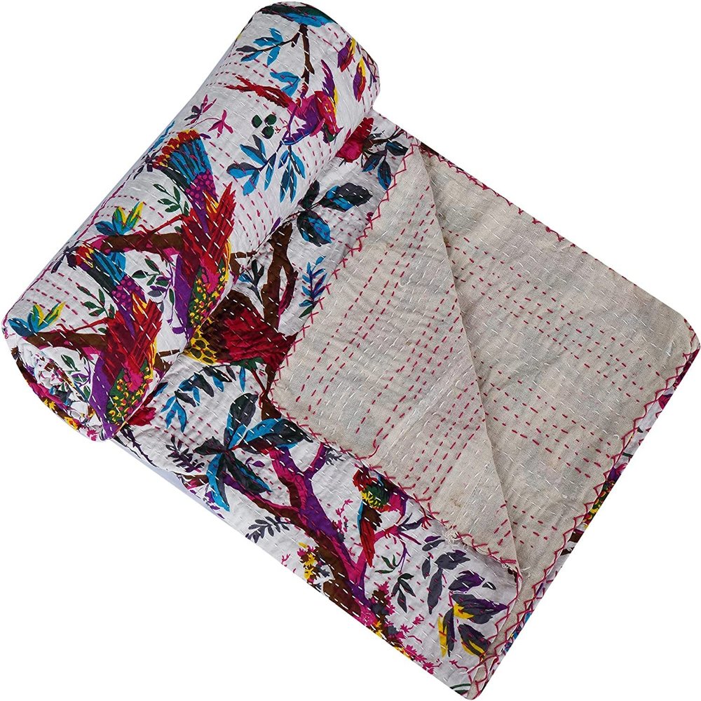 GDONLINE Handmade Bohemian Bird Print Cotton Kantha Quilt Beach Blanket Hippie Bedspread for Living Room Home Dorm Decor Bedding Throw (White, Queen 90" x 108")
