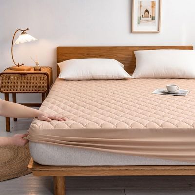 XHHBS Mattress Cover Waterproof Mattress Pad Protector Noiseless Bed Protector Breathable Bed Sheet 3D Air Fabric Bed Cover Mattress Pad Cover Washable (Color : Khaki, Size : 120x200cm(47x79inch))