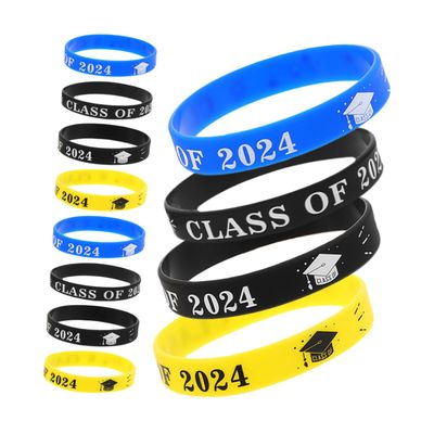 MOBUTOFU 12pcs Class of Silicone Wristbands for Graduation Comfortable Decorative Wristbands for Senior Parties Celebrate Achievements