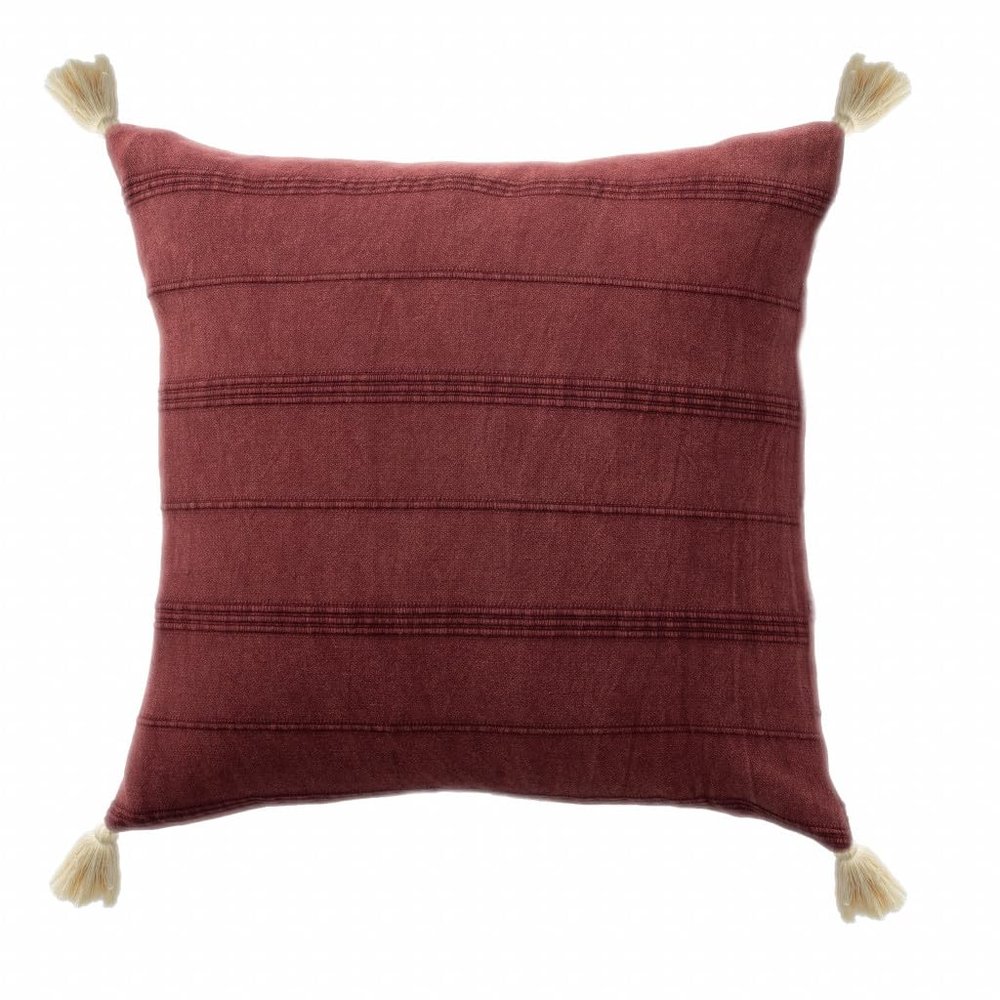 HomeRoots 517168 18 x 18 x 18 in. Red Solid Color Zippered 100 Percent Cotton Throw Pillow - Set of 2