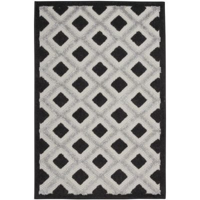 HomeRoots 479424 3 x 4 ft. Black & White Gingham Non Skid Indoor & Outdoor Rectangle Area Rug