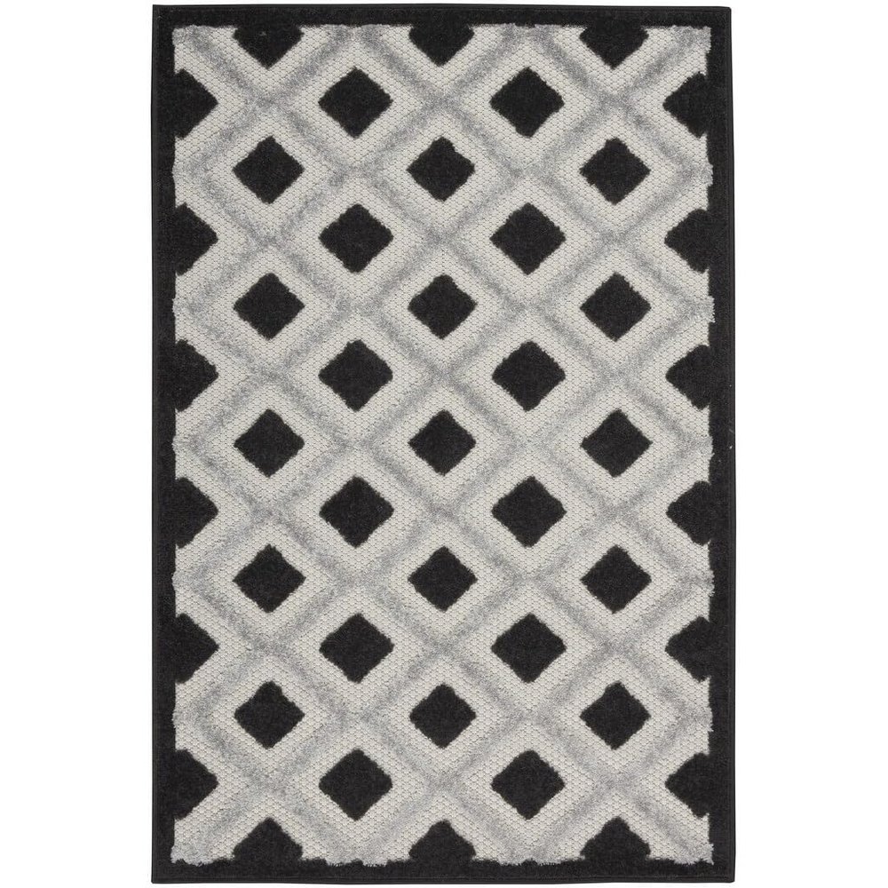 HomeRoots 479424 3 x 4 ft. Black & White Gingham Non Skid Indoor & Outdoor Rectangle Area Rug