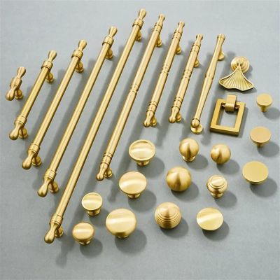 GGKLVWMA Brass Furniture Handles Modern Wardrobe Dresser Cupboard Cabinet Drawer Knobs Kitchen Cabinet Handles Refrigerator Door Pulls 1Pcs (Color : 6single Hole)