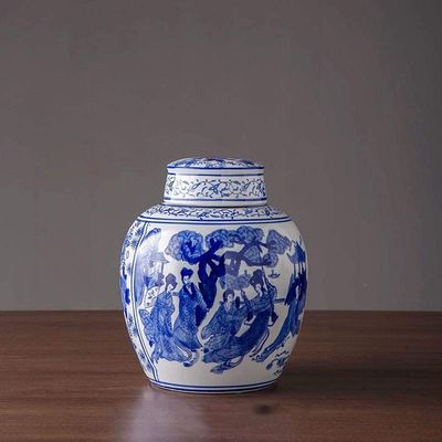 Ceramic Vase Blue And White Porcelain Vase decoration Vase sculpture Blue and white porcelain jar with lid home living room Chinese antique vase flower arrangement porch decorative ceramic decoratio