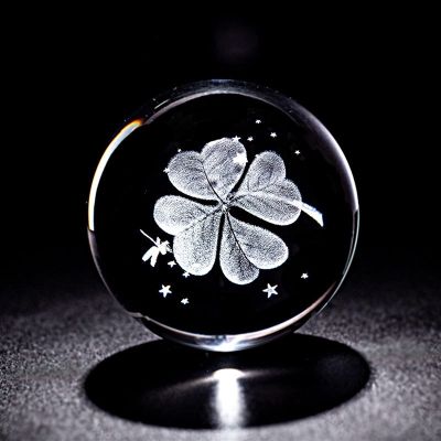 Bxzpzplj Crystal Ball 6CM Crystal Ball Four Leaf Clover Miniatures 3D Laser Engraved Glass Sphere Paperweight Home Decoration Ornaments Gifts Figurine Decorative Ball (Color : Only Ball)