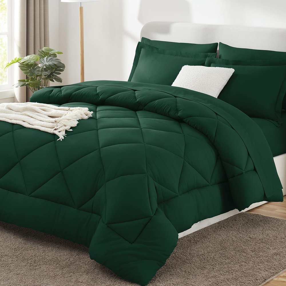 CozyLux King Size Comforter Set Emerald Green - 7 Pieces Bed in a Bag King, Luxury Soft Bed Set for All Seasons, Bedding Set with Down Alternative Comforter, Sheets, Pillowcases & Shams