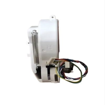 XFHDHR Robot Vacuum Cleaner Compatible for 360 S9 Accessories Spare Parts Wheel Compatible for 360 S9 MAX S9 X90 X95 S95 S90 (Color : Right Wheel 1pcs), deng17546yapin