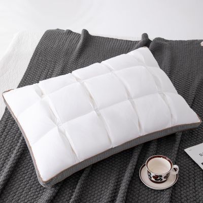 YOUR MOON Soft Pillow Standard for Sleeping, Super Soft Support Down Alternative Pillow, 100% Cotton Shell Luxury Comfy Fluffy Bed Pillows for Sleep(White)
