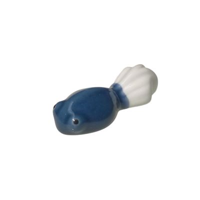 EDCWDTYYEC Chopstick Holder 4 Pieces of Small Fish Ceramic Chopstick Rest Chopsticks Pillows Tableware Accessories Racks (Color : Dark Blue)