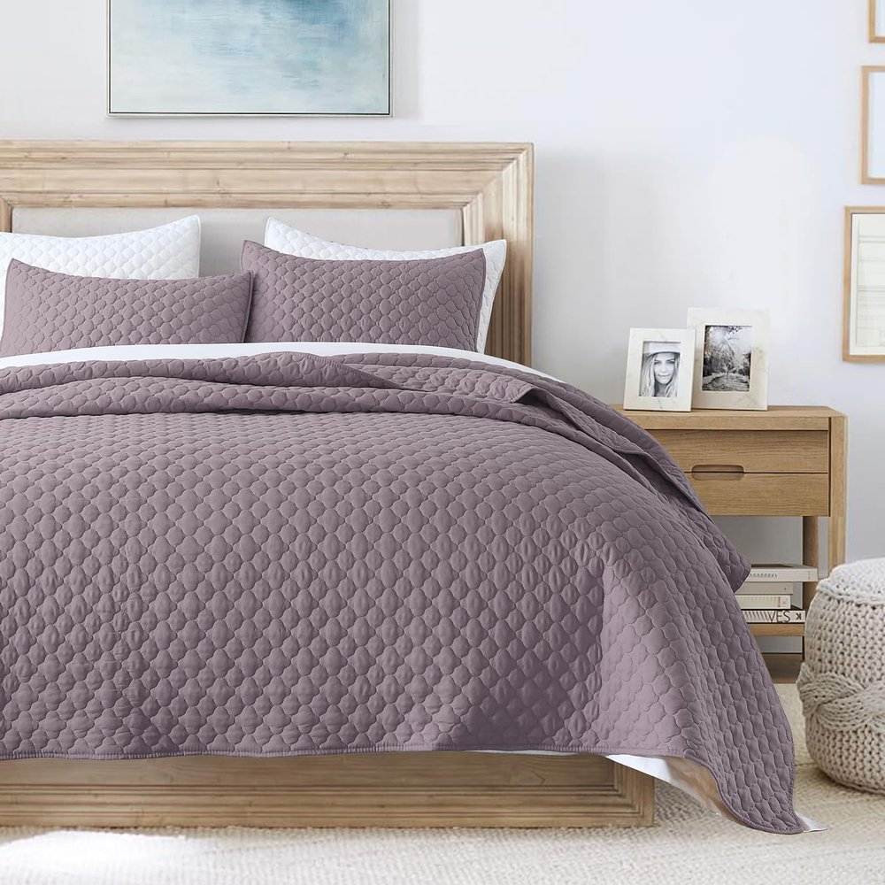 HORIMOTE HOME Quilt Twin Size Grayish Purple, Lightweight Quilt for Summer Ultra-Soft Microfiber Modern Style Quilted Clouds Pattern Bedspread Quit Set 2 Pieces (1 Quilt and 1 Pillow Sham)