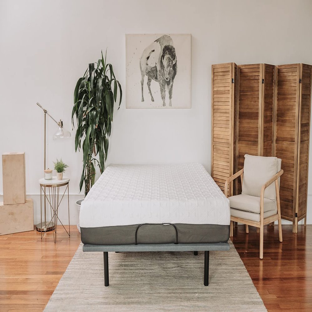 Sleep 12 Gel Memory Foam Mattress Twin XL in White/Dark Gray