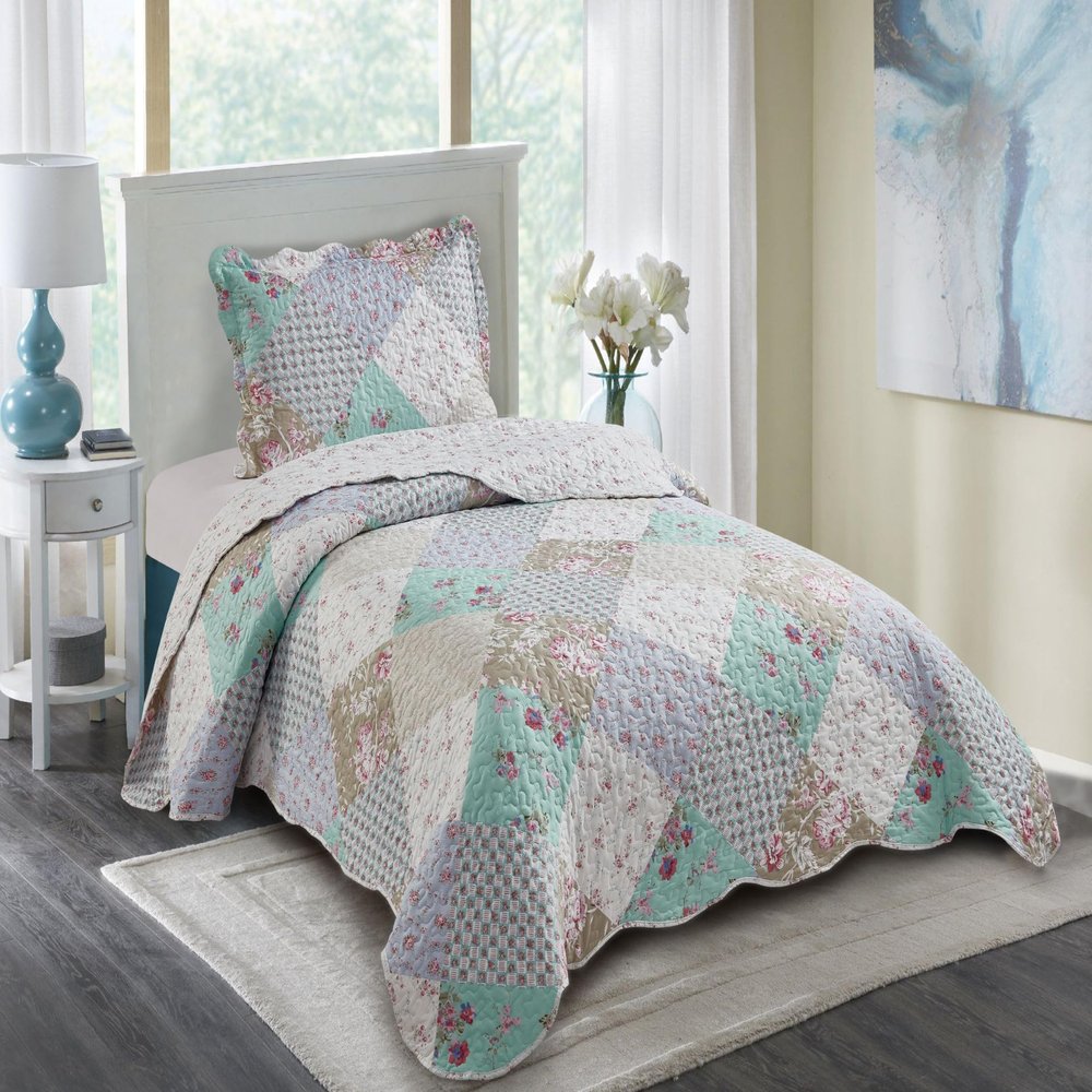 Brilliant Sunshine Blue and Green Rose Patchwork, 2-Piece Quilt Set with 1 Sham, Reversible Bedspread, Soft Lightweight Coverlet, All-Season, Twin, Blue Green