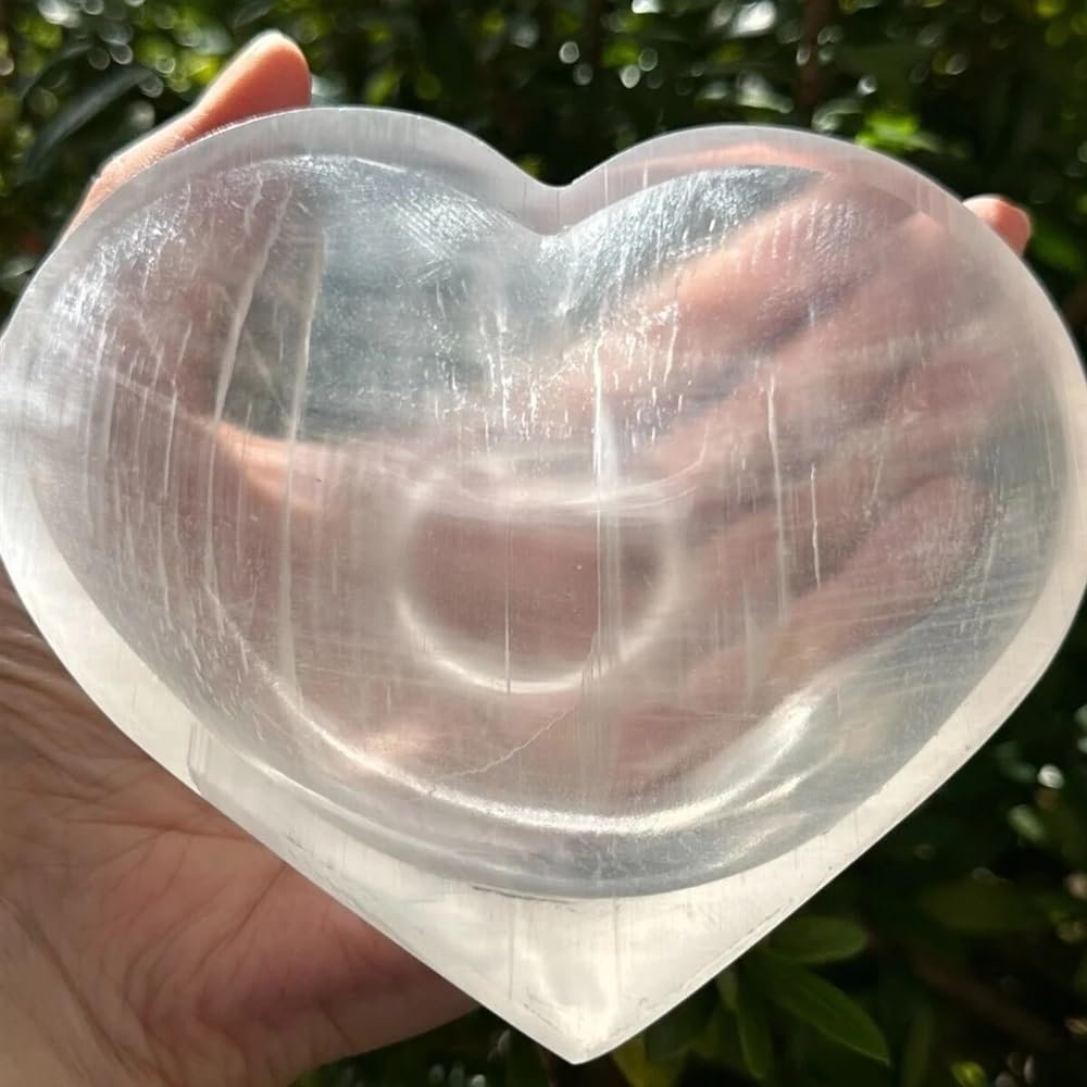 KatLin Natural Stone Natural Selenite Bowl Heart, Quartz Crystal Energy Heart, Mineral Meditation Divination(Size:5-6cm)