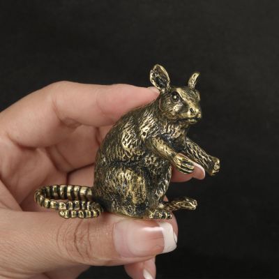 BRUAOWJF Small Brass Statue Mouse Desktop Decoration Sculpture Decor Copper Miniature Metals Decoration Vintage for Office Home Feng Shui Casting Bronze Sculptural Collectibles Gifts