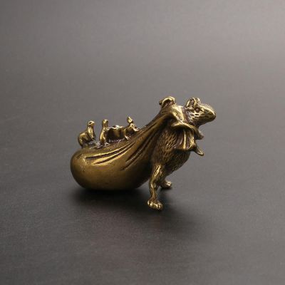 BRUAOWJF Small Brass Statue Mouse Ornament Sculpture Decor Copper Miniature Metals Decoration Vintage for Office Home Feng Shui Casting Bronze Sculptural Gifts