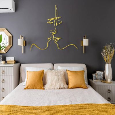 Kiss me at Midnight,Sexy Romantic Gifts,Kiss Wall Art,Kissing Couple Metal Wall Decoration, Black and White Love Wall Art,Metal Love Sign for Living Room,Office,Bathroom (Gold-4, 19"x 19"/47x47 cm)